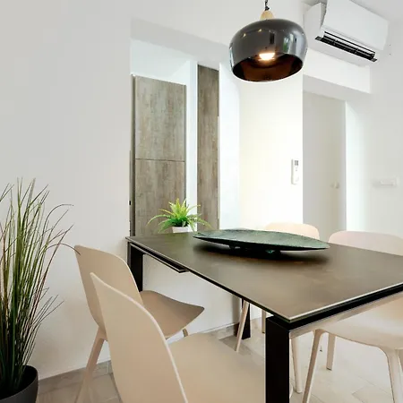 Kai - Zf Hvar Apartament *